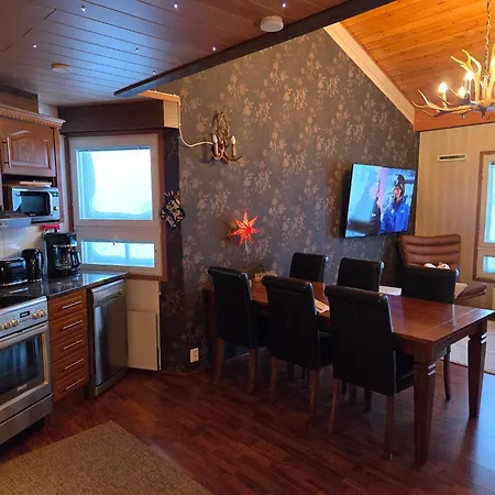 Naekoealahuoneisto 420