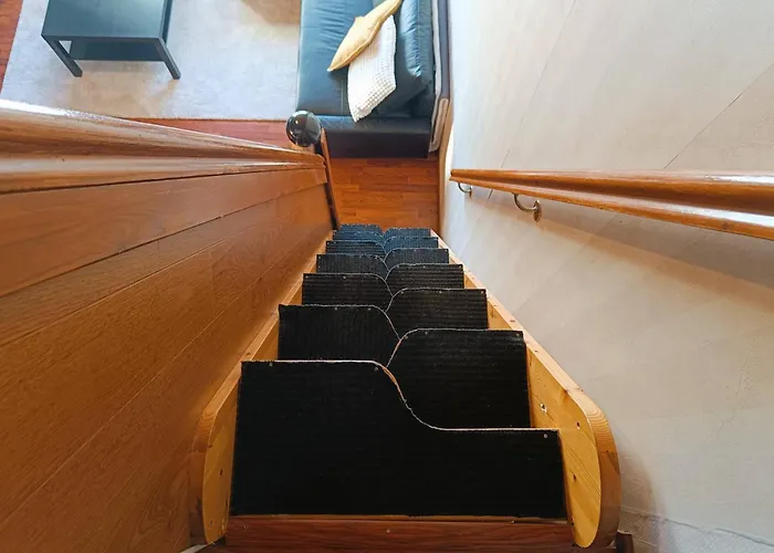 Naekoealahuoneisto 420 * Syöte