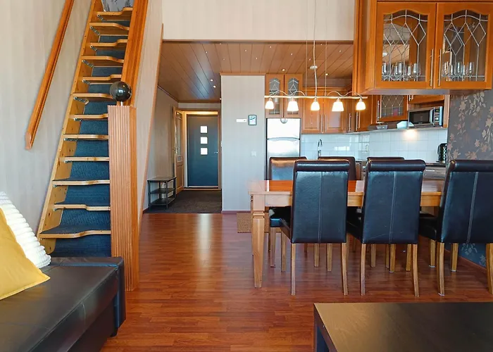 Naekoealahuoneisto 420 * Syöte